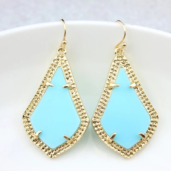 Jewelry - Geometric Drop Earrings